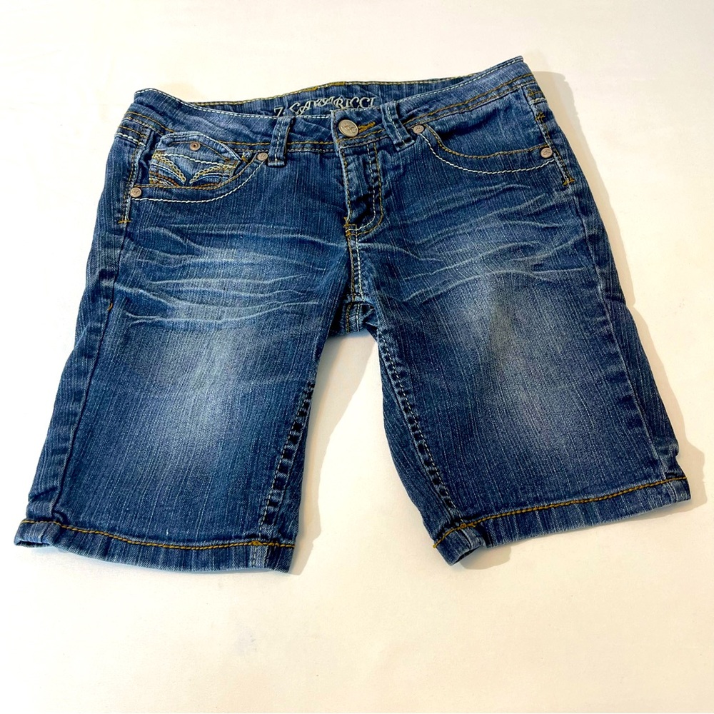 Z CAVARICCI KIDS VINTAGE SHORTS , Size 12, Nice Condition, Preowned